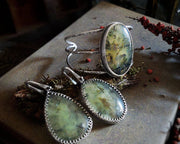 PREHNITE - PENDANT - Art In Motion Jewelry & Metal Studio LLC